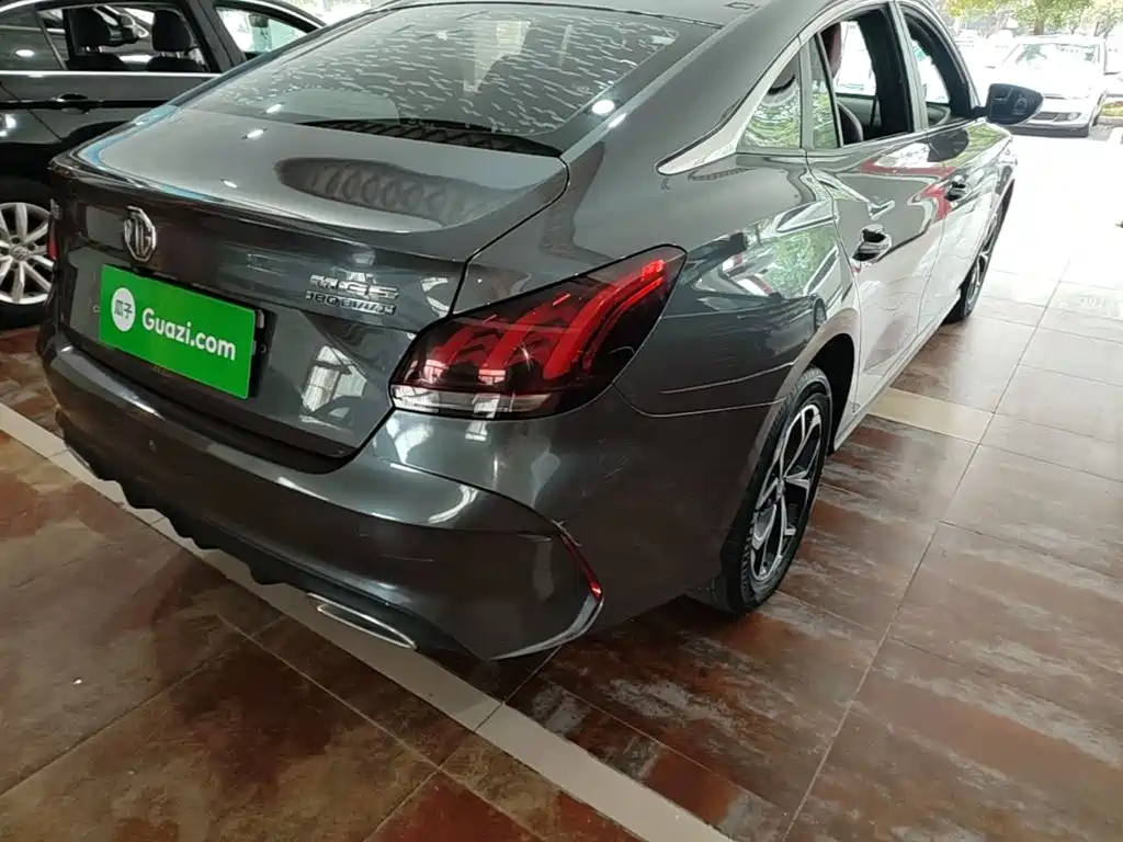 MG MG5 — миниатюра 8