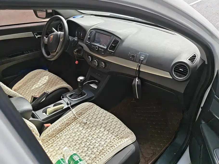 Roewe 350 — миниатюра 8