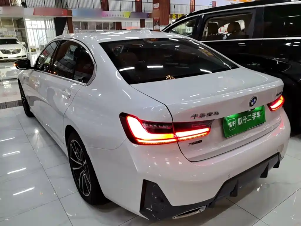 BMW 3 Series — миниатюра 5