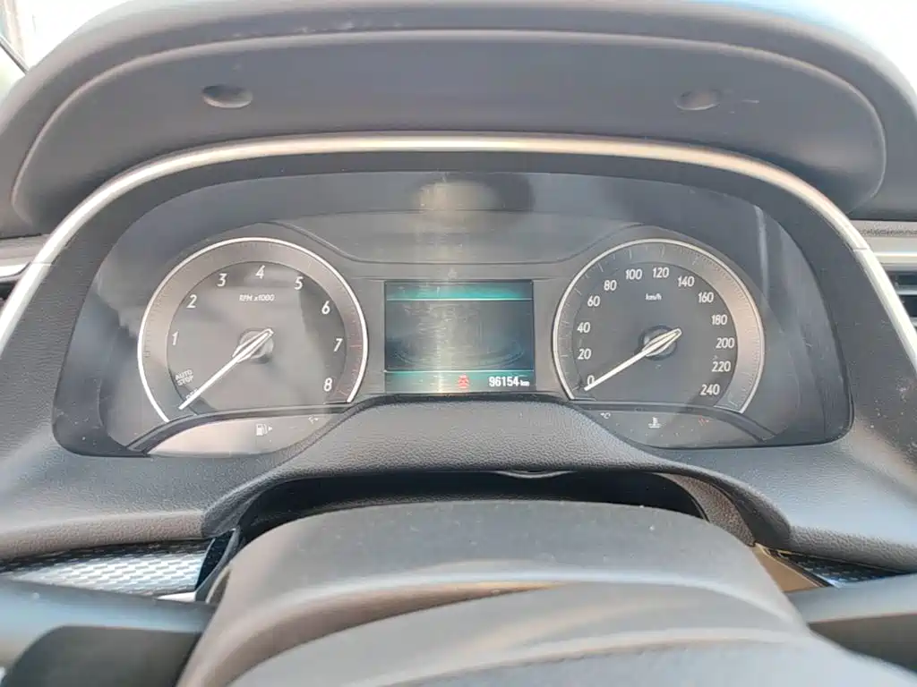 Buick Excelle — миниатюра 12