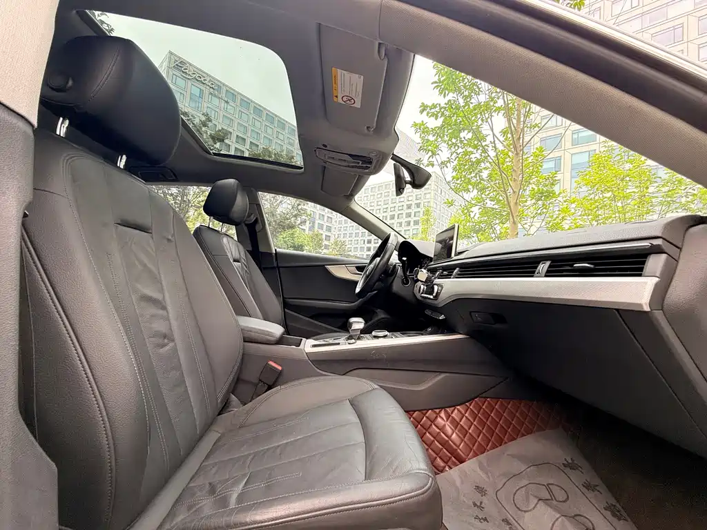 Audi A5 (Import) — миниатюра 9