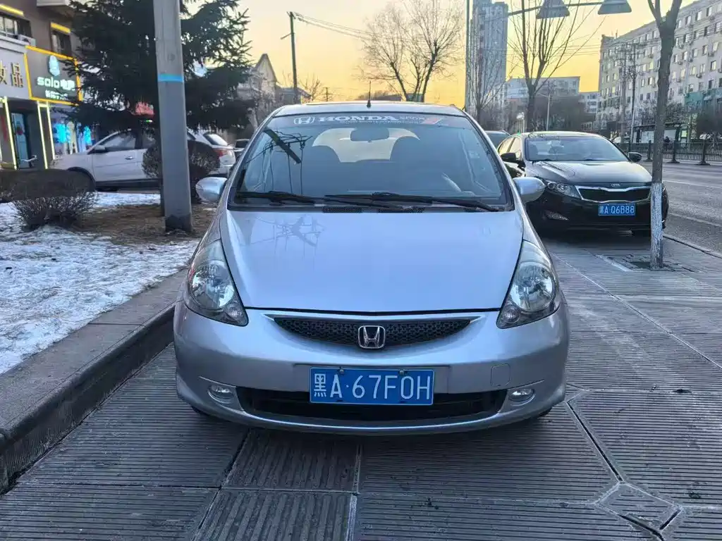 Honda Fit 2007 1.5L CVT Comfort