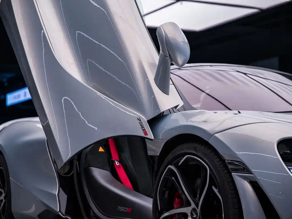 McLaren 750S 2025 4.0T AT