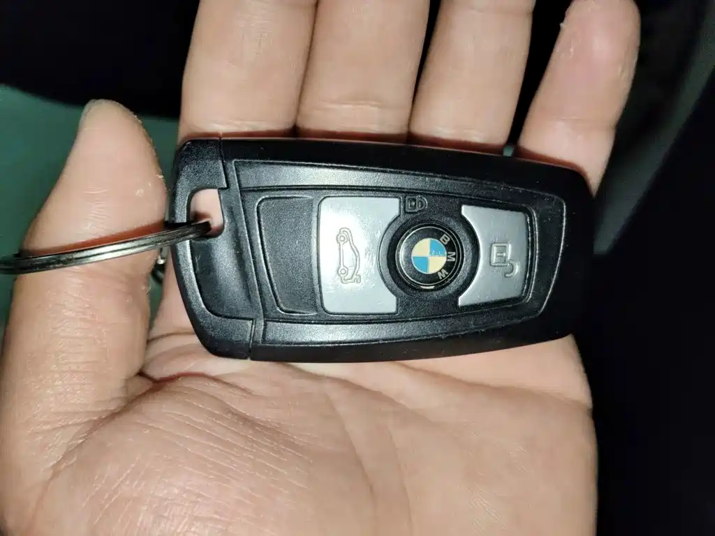 BMW 3 Series — миниатюра 12