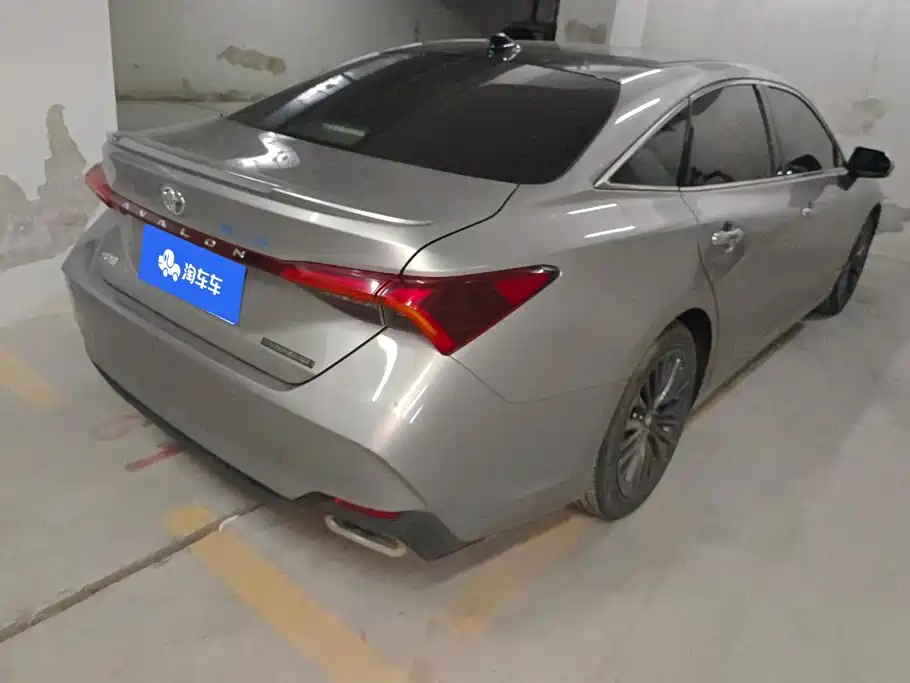 Toyota Avalon — миниатюра 3