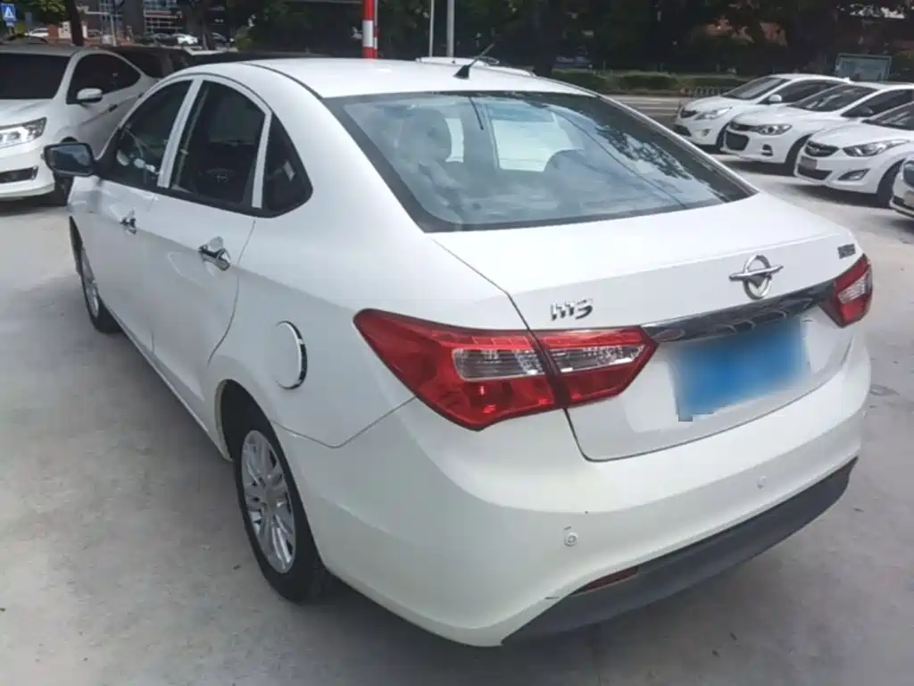 Haima Haima M3 — миниатюра 5