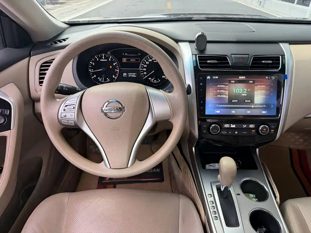 Nissan Teana — миниатюра 9