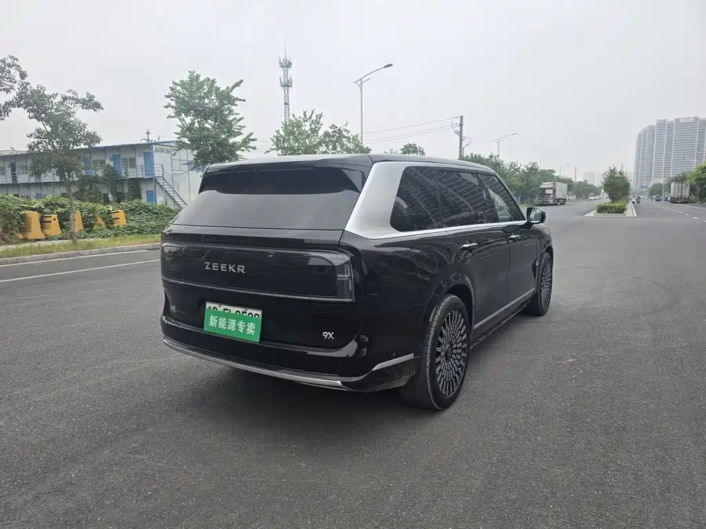 Zeekr 9X — миниатюра 8