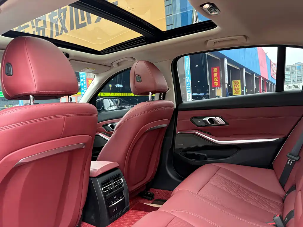 BMW 3 Series — миниатюра 14