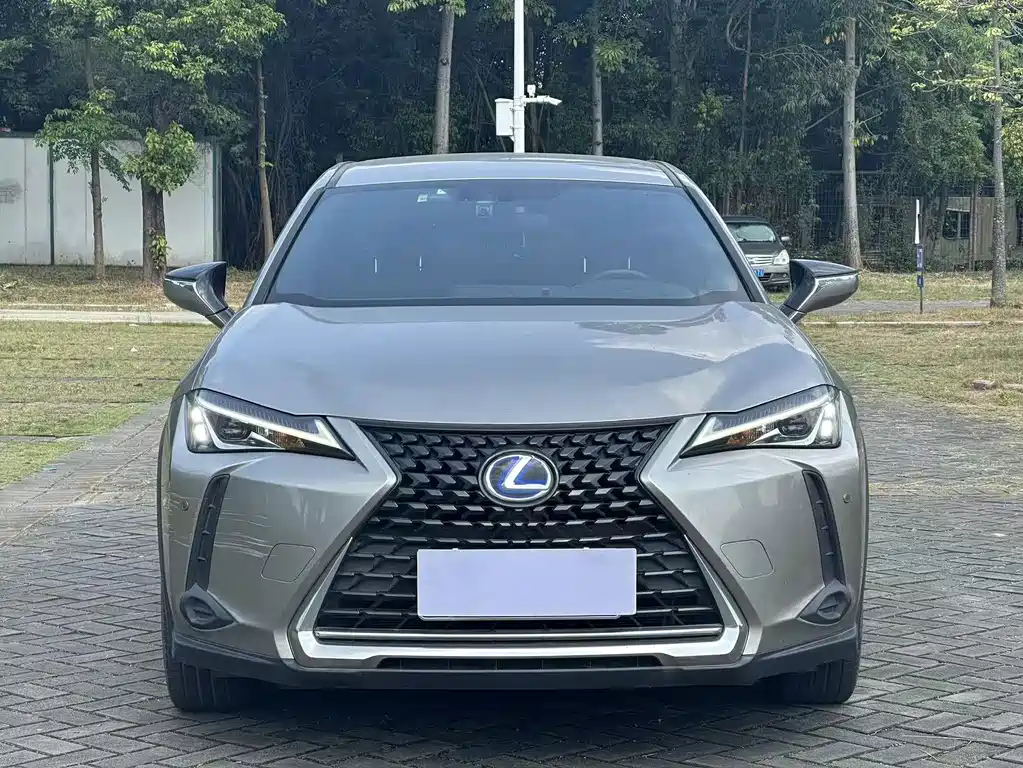 Lexus UX — миниатюра 2