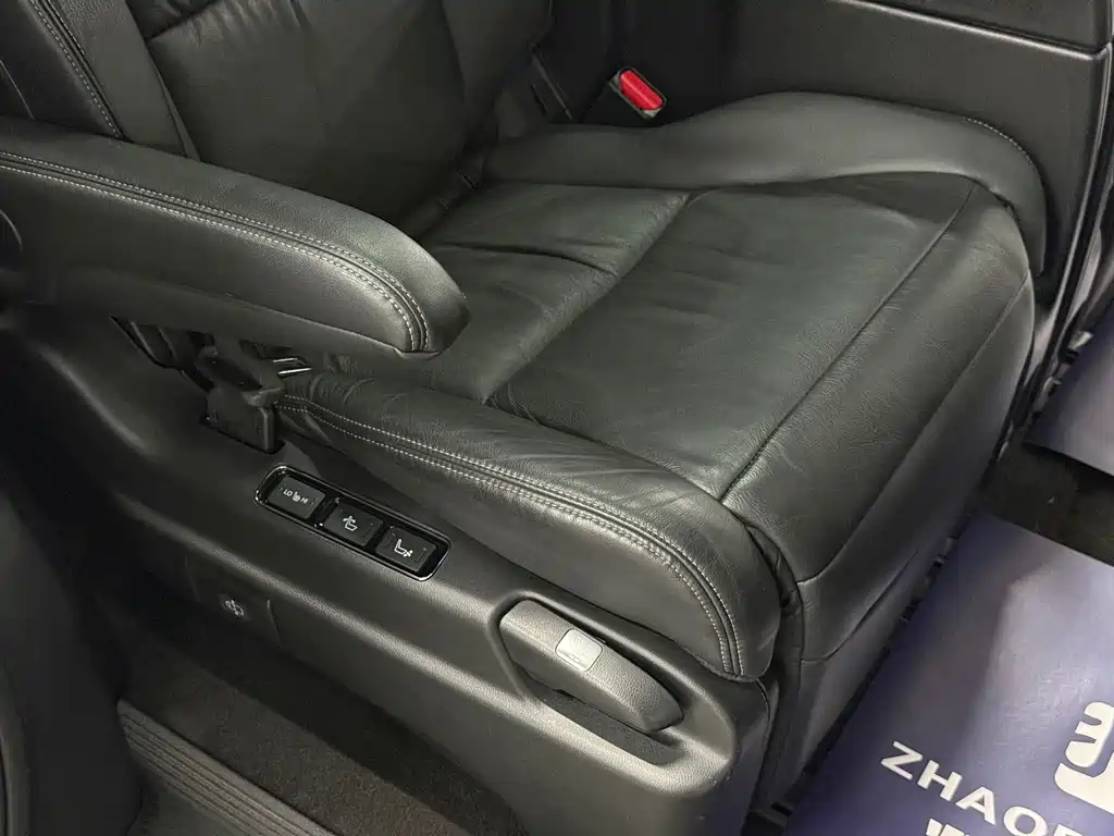 Honda Elysion — миниатюра 15