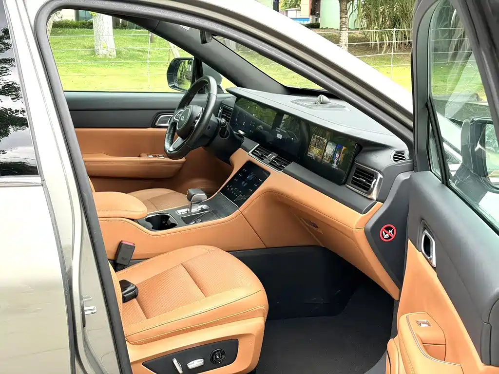Li Auto Li ONE — миниатюра 5