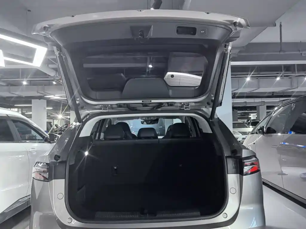 Roewe RX5 — миниатюра 19