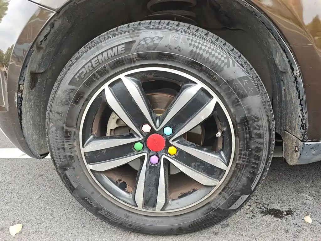 Geely GX7 — миниатюра 11