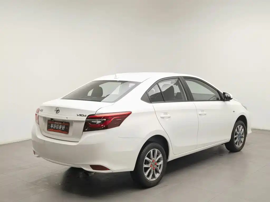 Toyota Vios — миниатюра 2