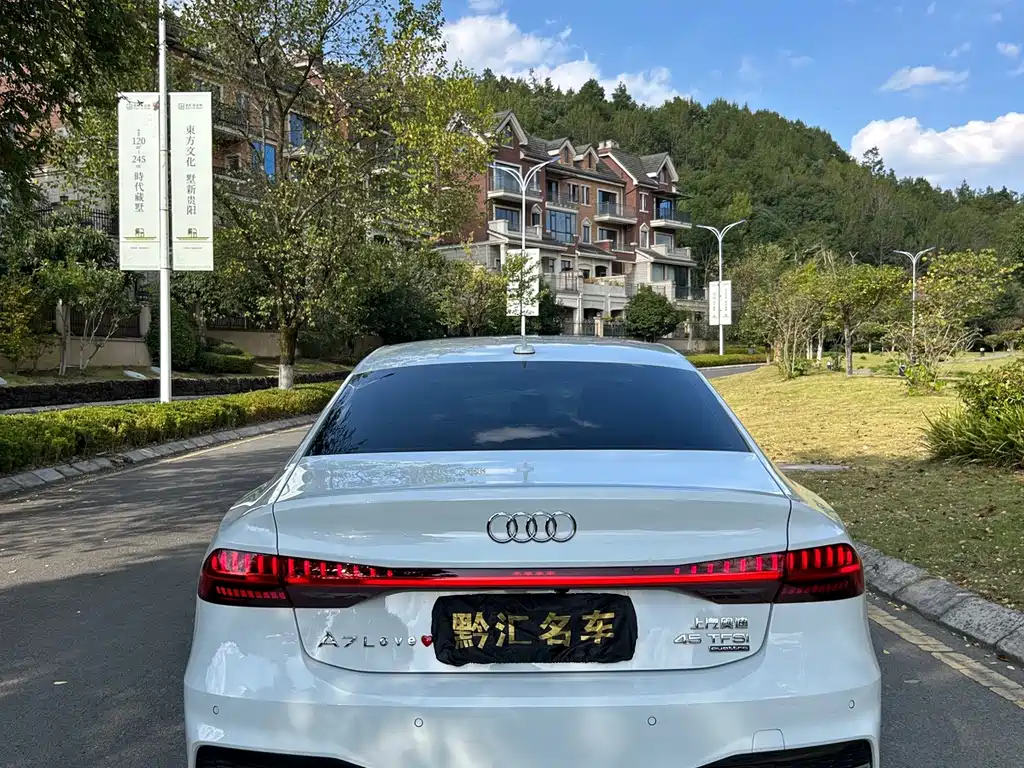 Audi A7L — миниатюра 5