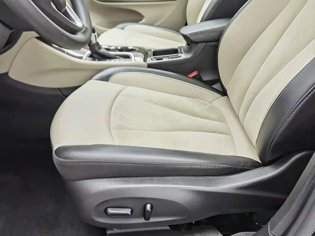 Buick Verano — миниатюра 20