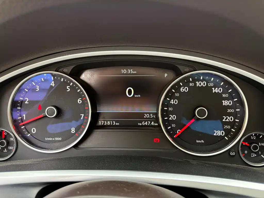 Volkswagen Touareg — миниатюра 10