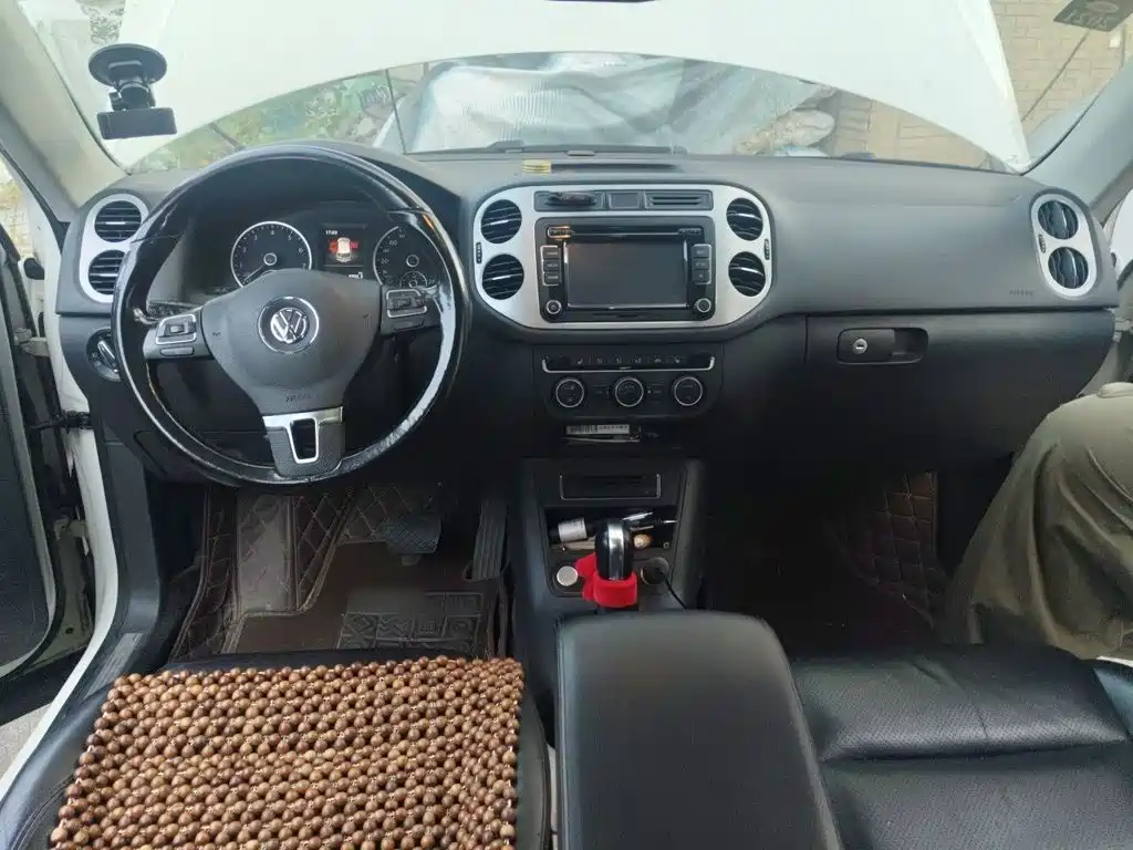 Volkswagen Tiguan — миниатюра 5