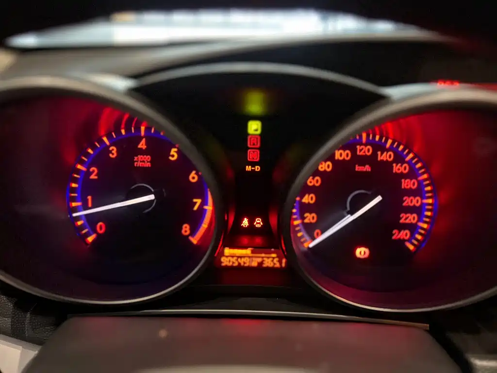 Mazda 3 Xingcheng — миниатюра 12