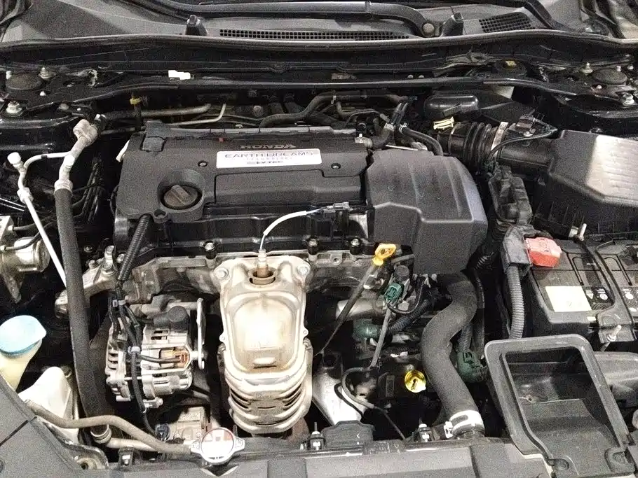 Honda Accord — миниатюра 10