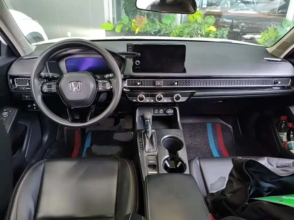 Honda Civic — миниатюра 13