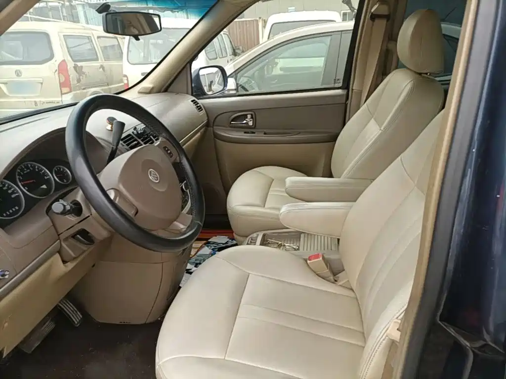 Buick GL8 — миниатюра 15