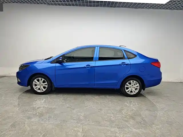 Haima Haima M3 — миниатюра 4