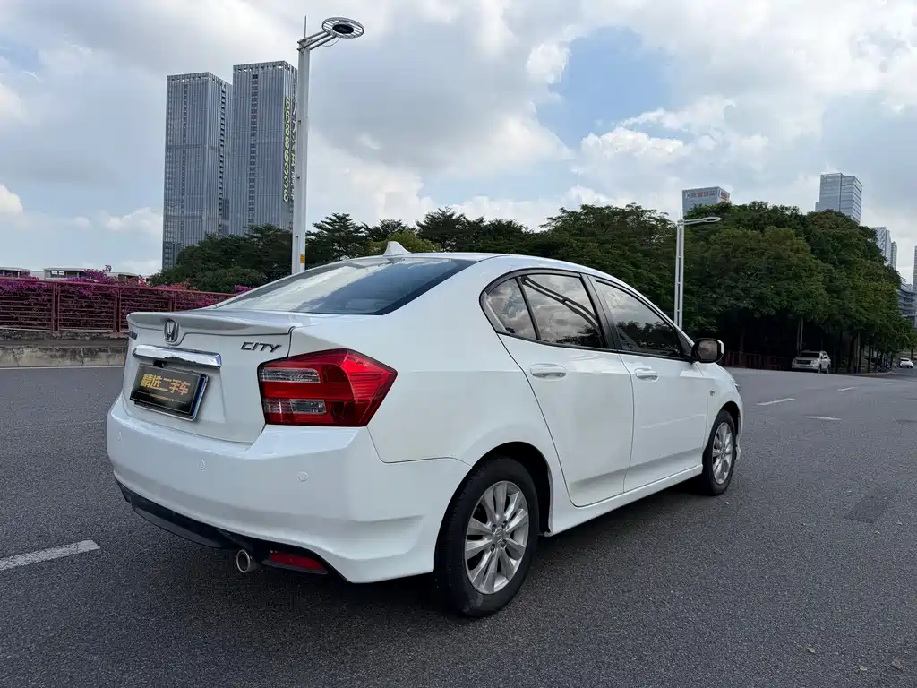 Honda City Classic — миниатюра 7