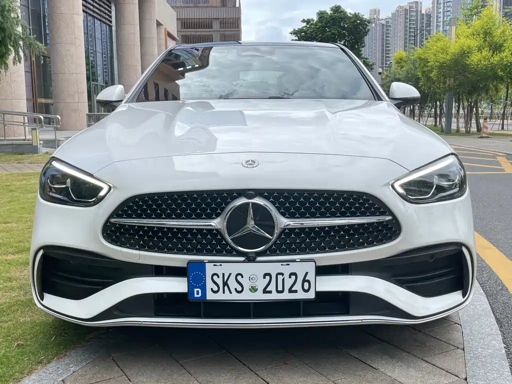 Mercedes-Benz C-Class — миниатюра 2