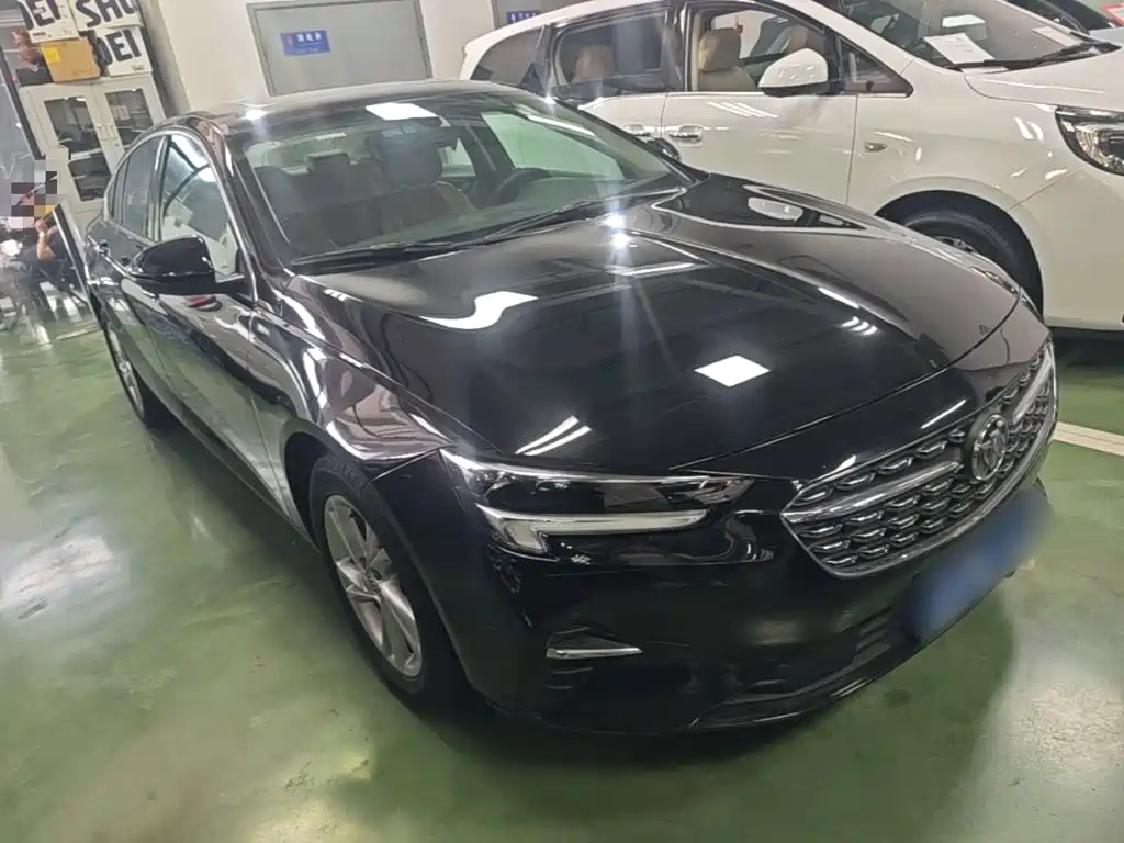 Buick Regal — миниатюра 4