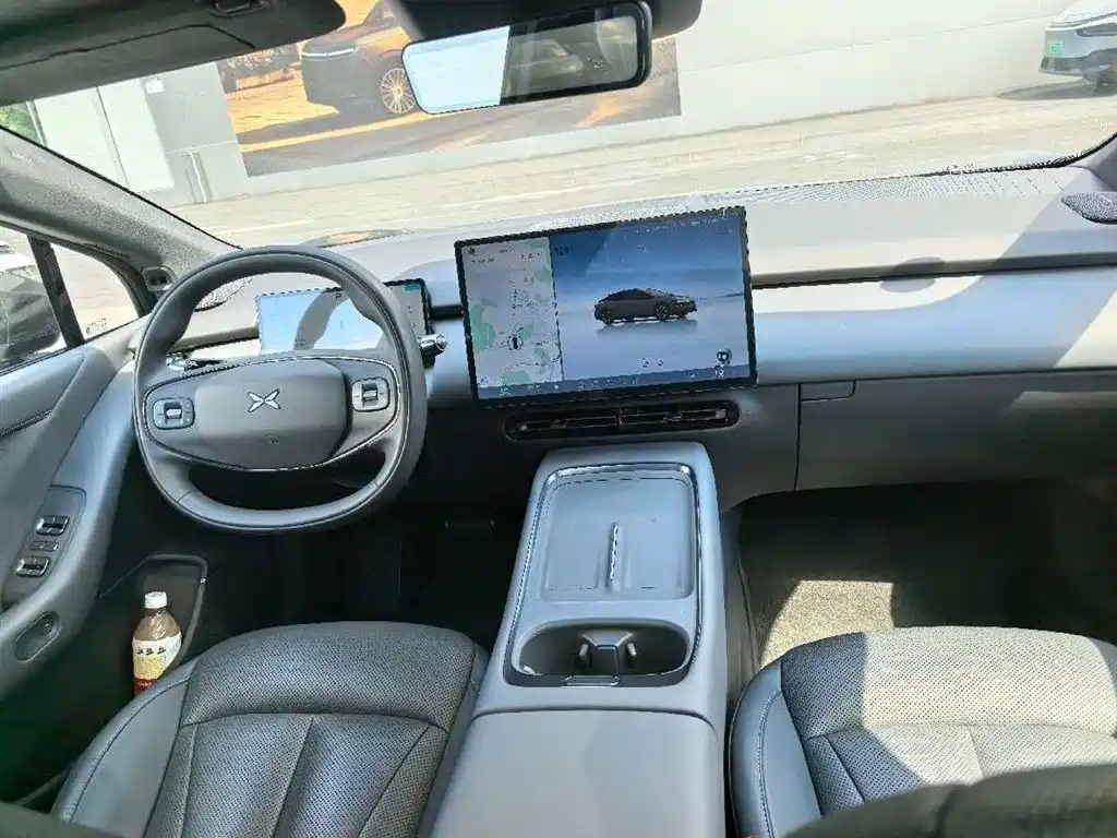 Xpeng P7 + 2024 Max