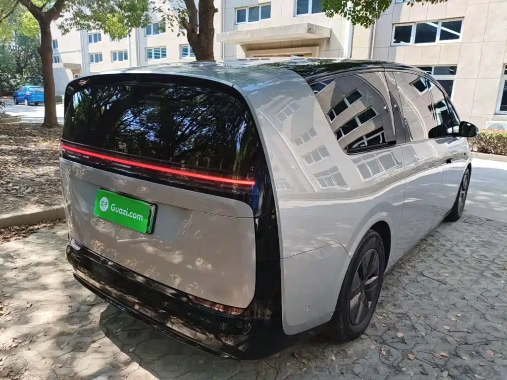 Li Auto Li MEGA — миниатюра 7