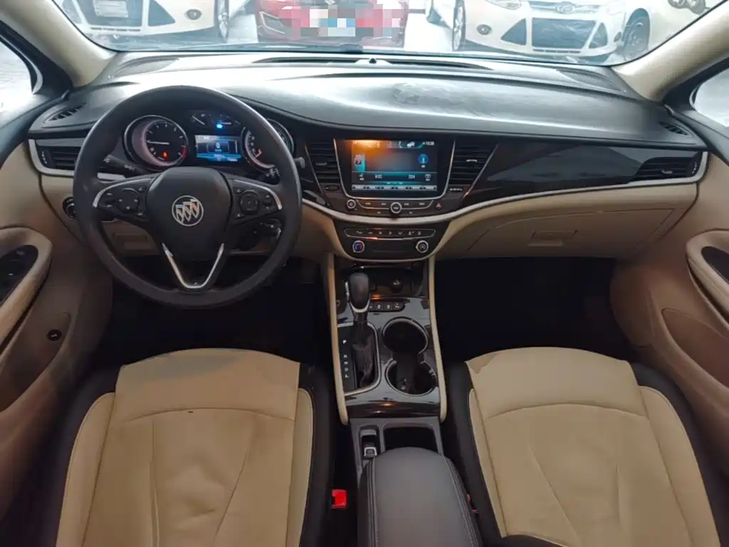 Buick Verano — миниатюра 10