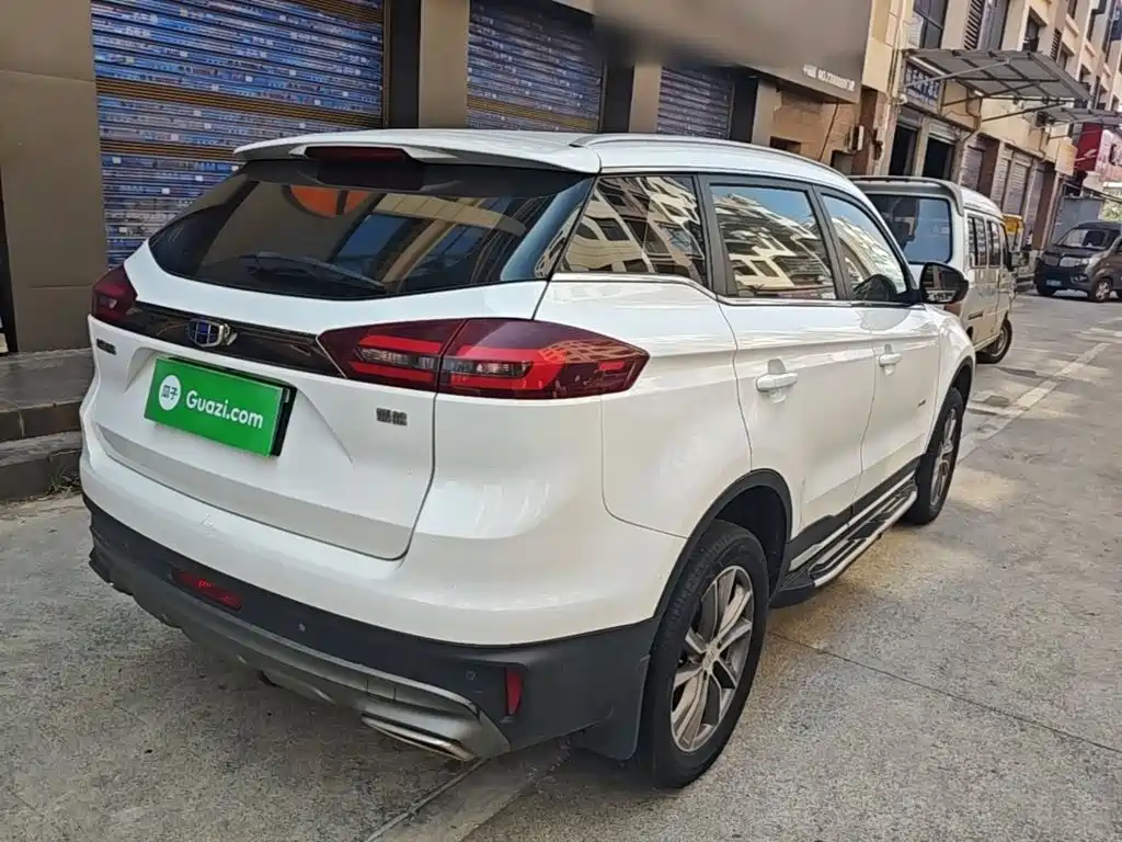 Geely Boyue — миниатюра 7