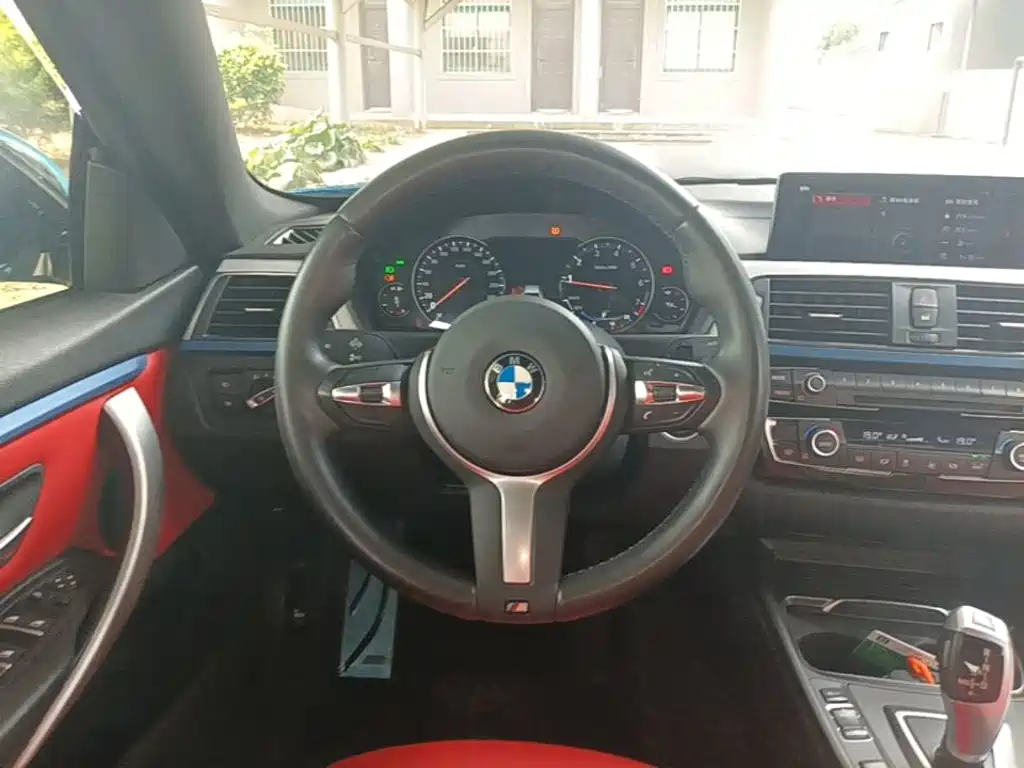 BMW 4 Series — миниатюра 11