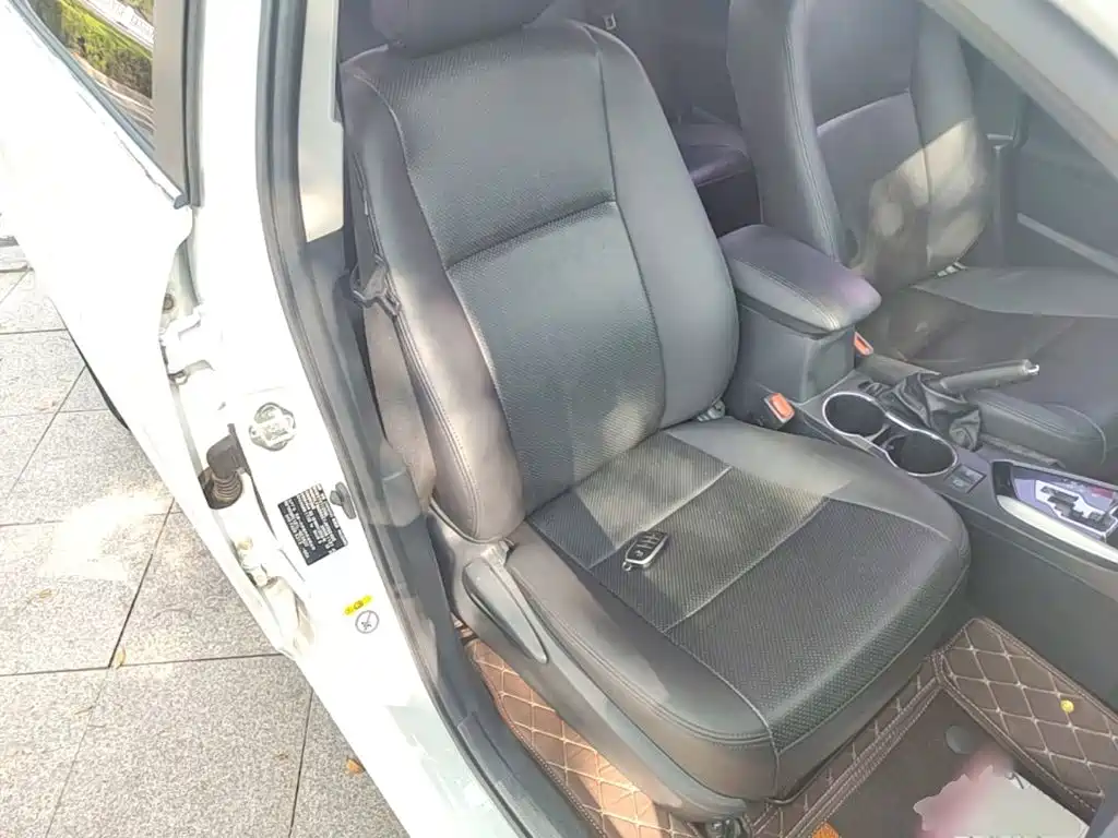 Toyota Corolla — миниатюра 25