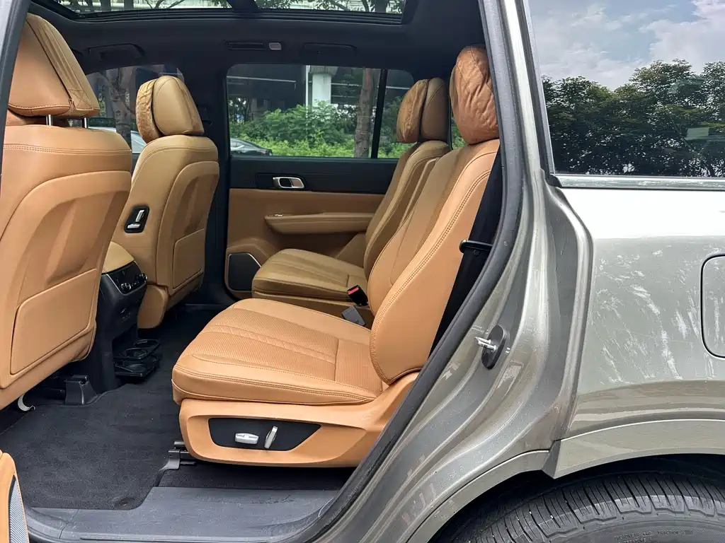 Li Auto Li ONE — миниатюра 5