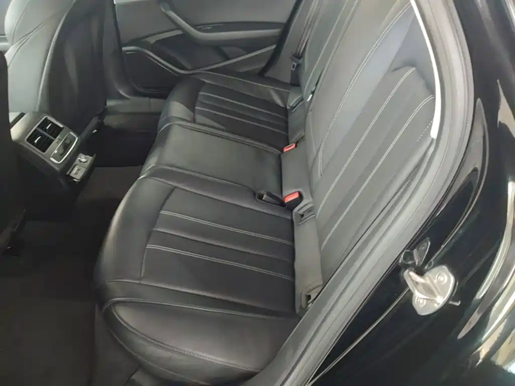 Audi A4L — миниатюра 17