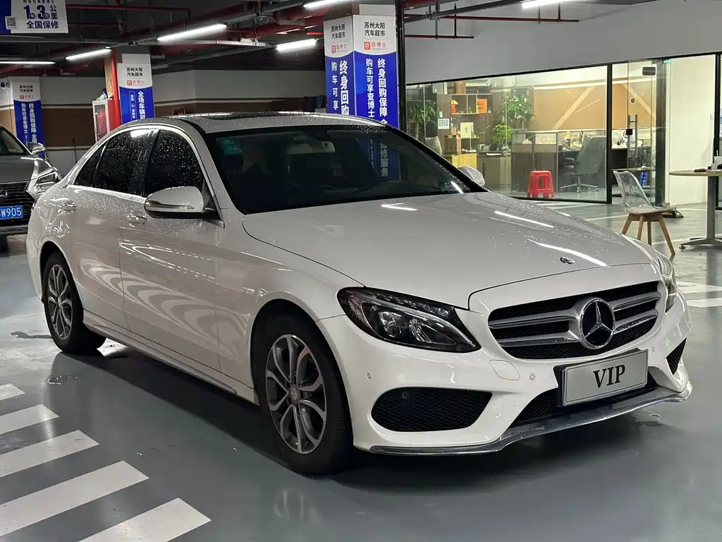 Mercedes-Benz C-Class — миниатюра 3