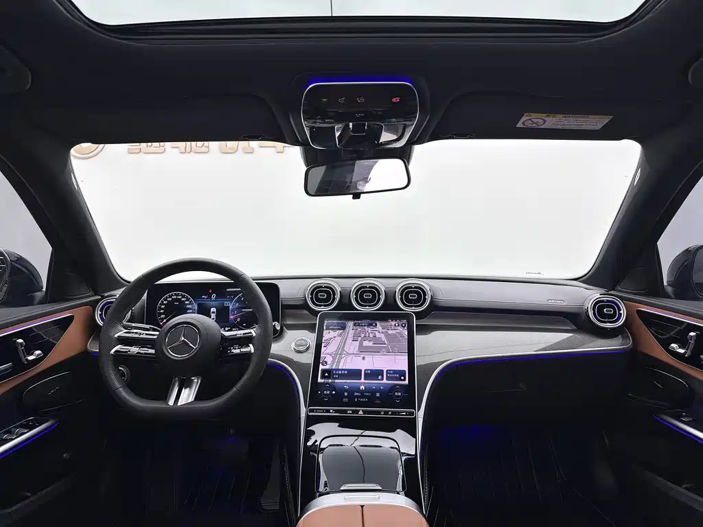 Mercedes-Benz C-Class — миниатюра 8