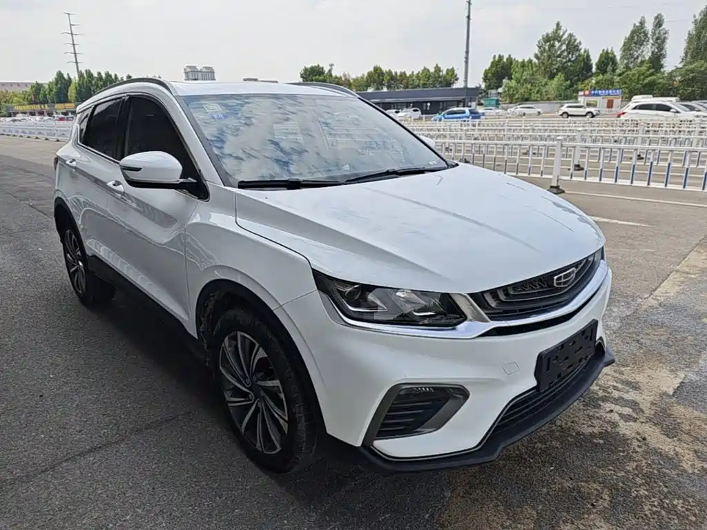 Geely Binyue — миниатюра 4