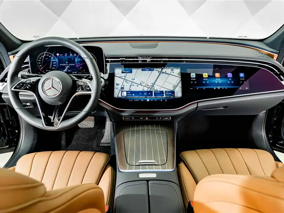 Mercedes-Benz E-Class — миниатюра 13