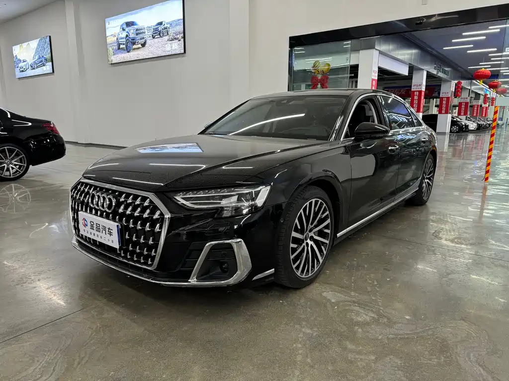 Audi A8 2024
