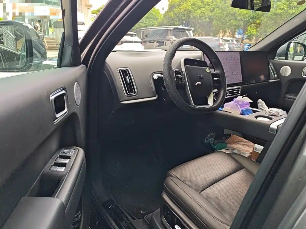 Li Auto Li L8 — миниатюра 12