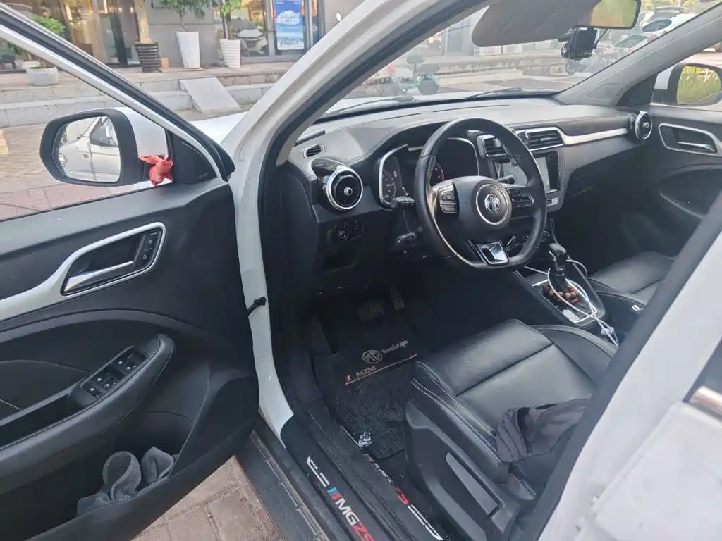 MG ZS — миниатюра 12