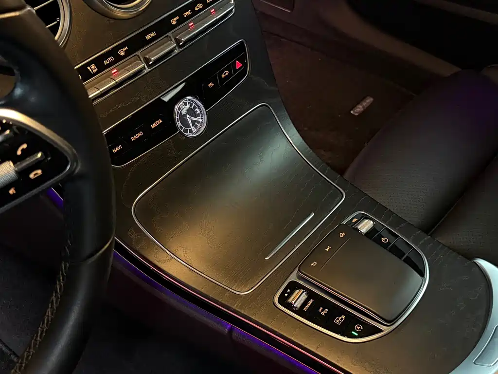 Mercedes-Benz C-Class (Import) — миниатюра 8
