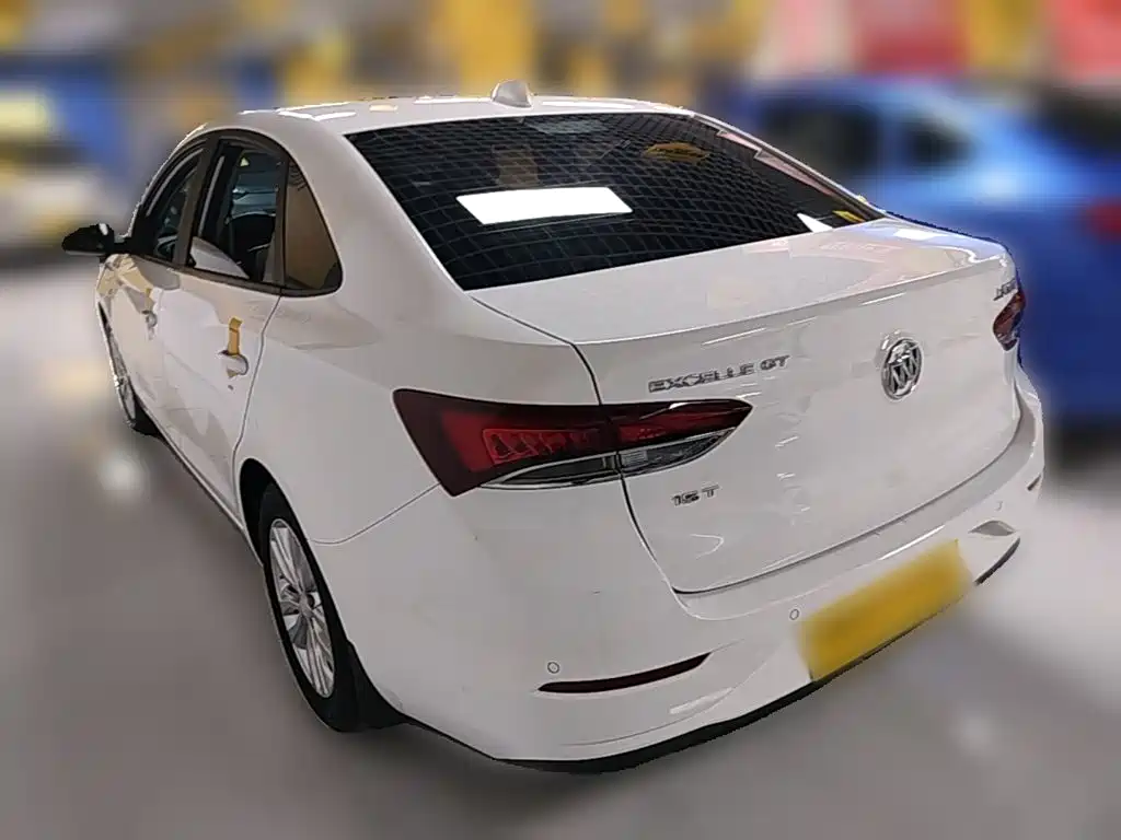 Buick Excelle — миниатюра 7