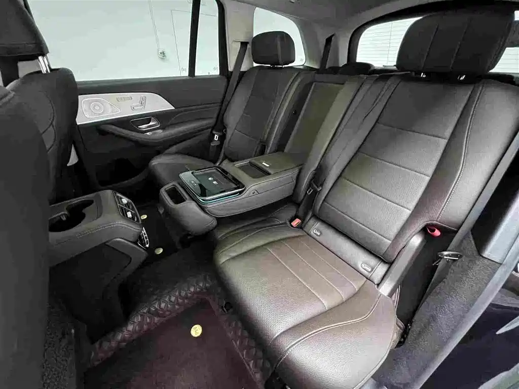 Mercedes-Benz GLS — миниатюра 16