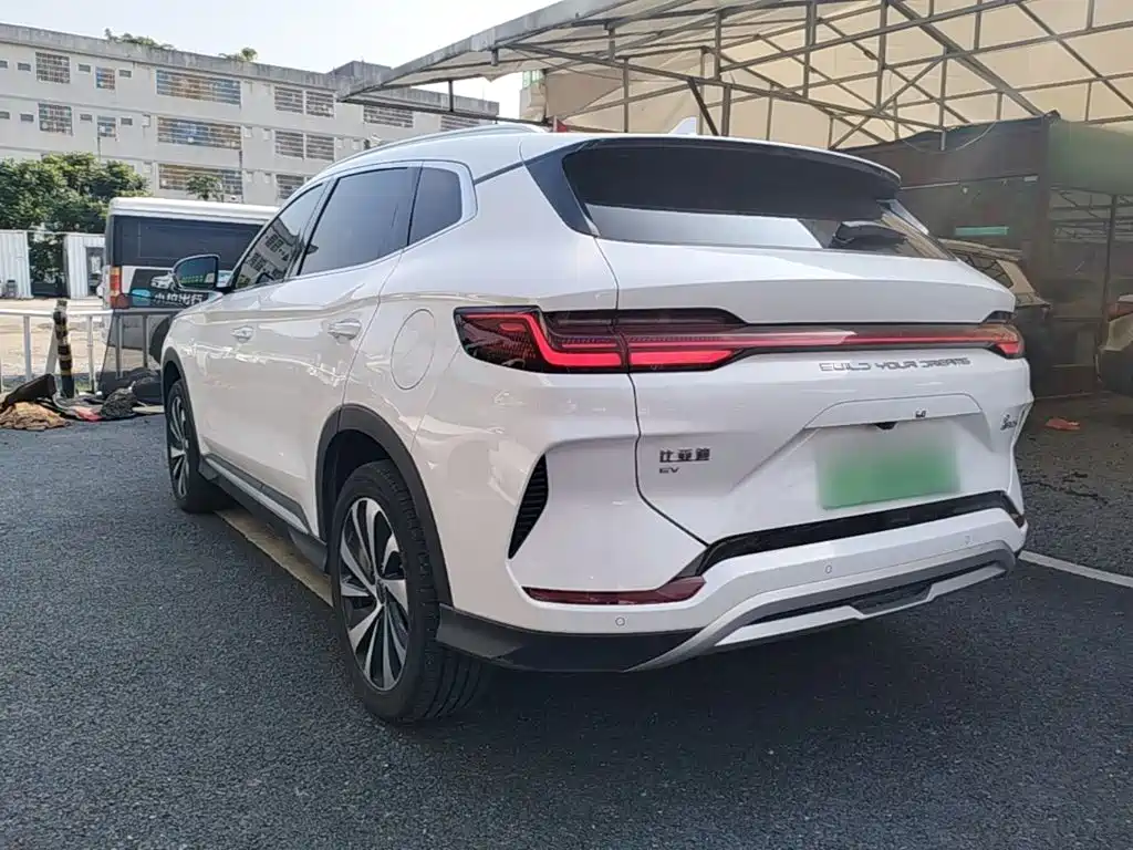 BYD PLUS New Energy — миниатюра 5
